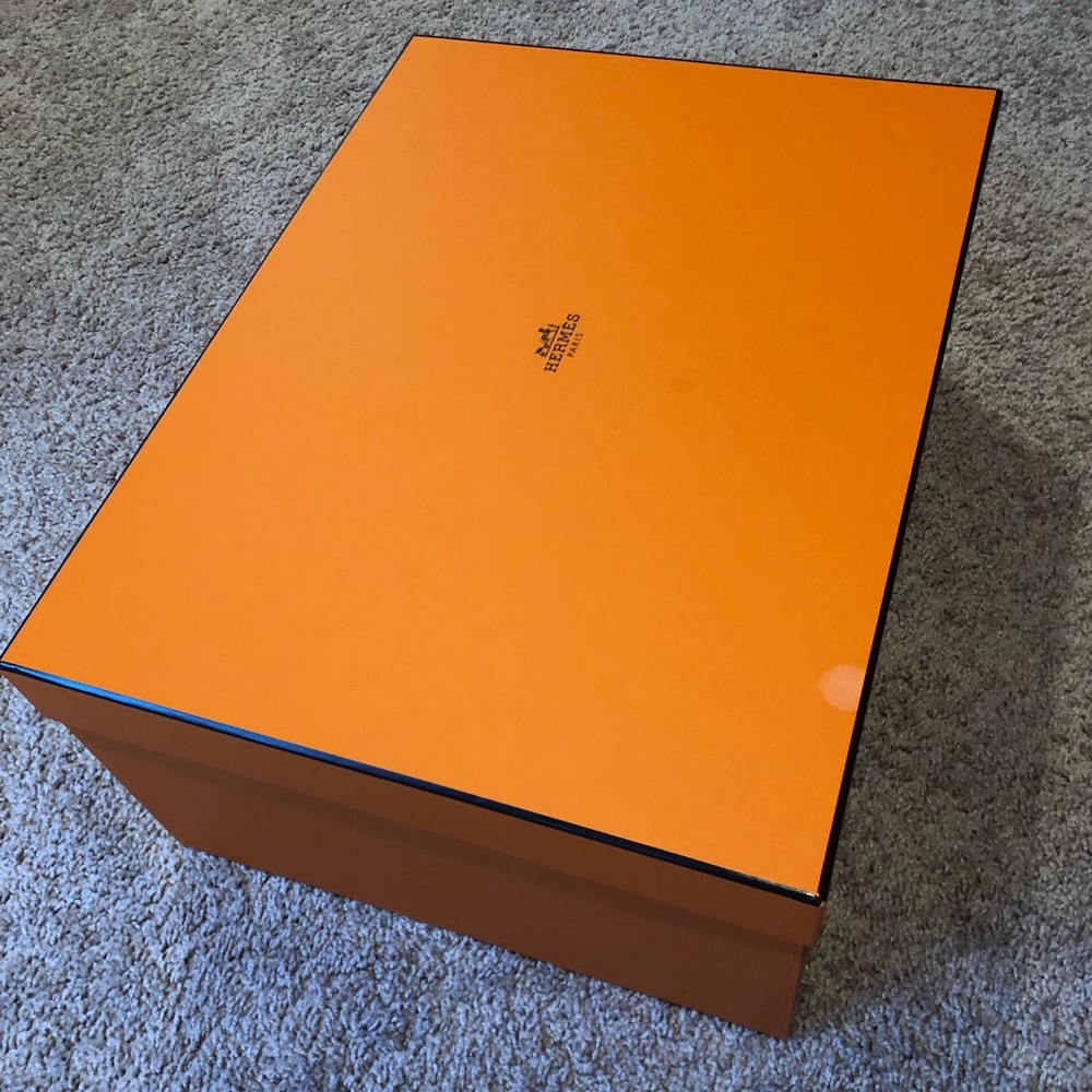 Empty Hermès box